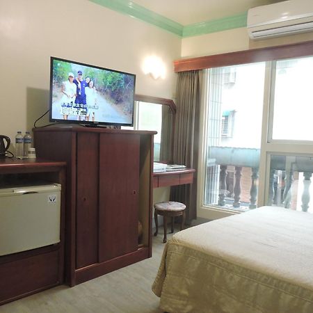 Longchi Hot-Spring Hotel Jiaoxi Exterior photo